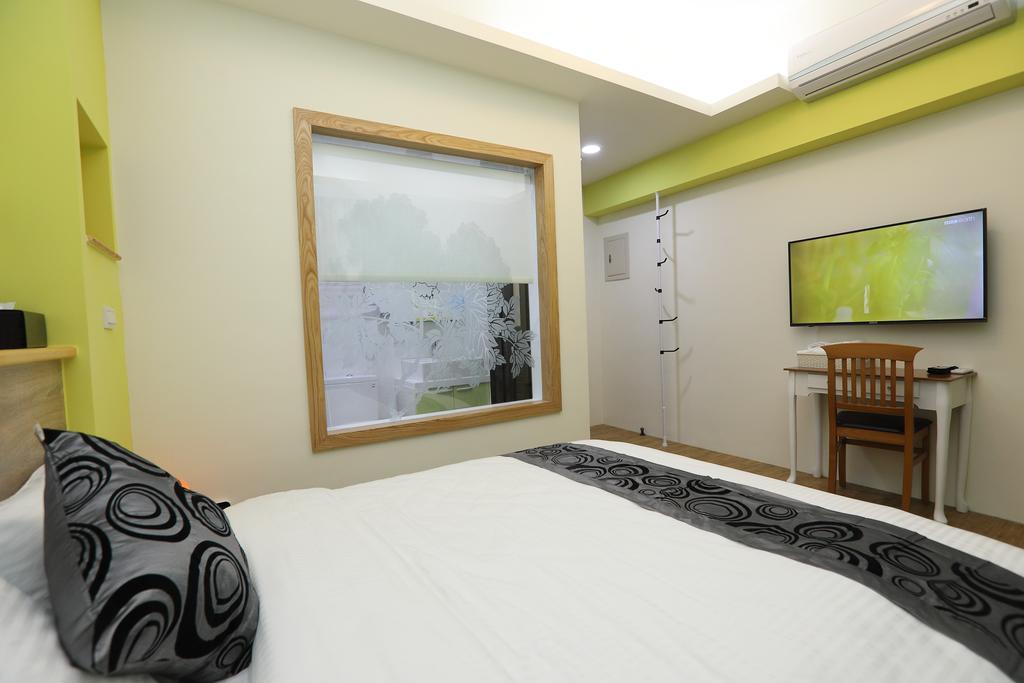 Bridge Bed And Breakfast Хуалянь Экстерьер фото